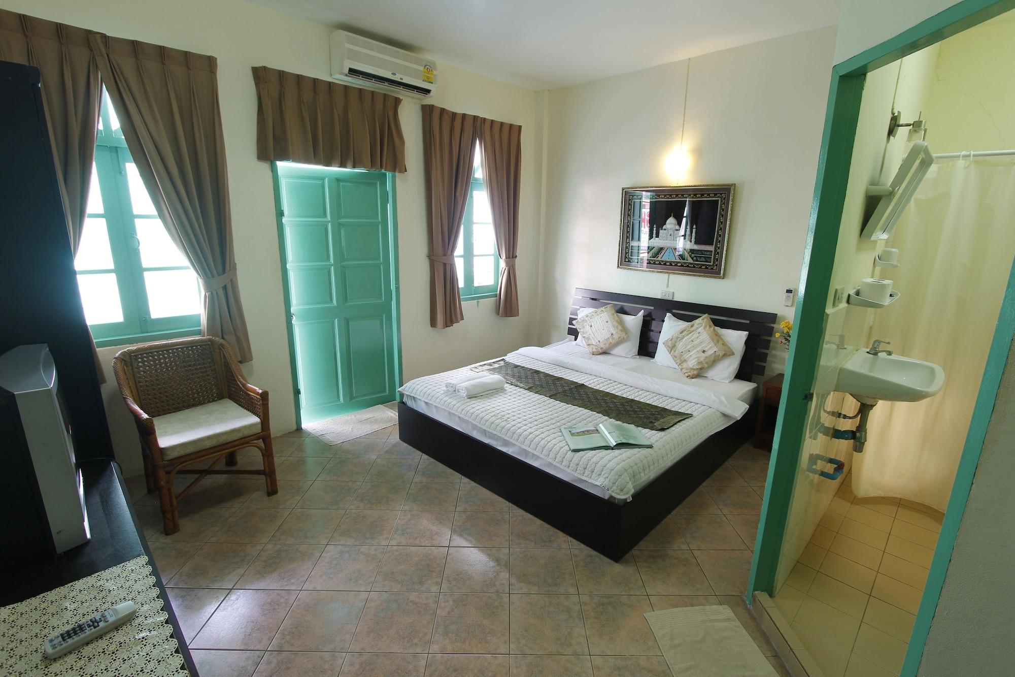 Goldsea Beach Patong Экстерьер фото